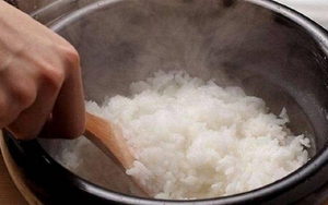 2 lỗi nấu cơm nhiều người Việt làm quen đến mức không biết là SAI