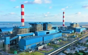 Đề xuất dừng mua điện theo giá thị trường