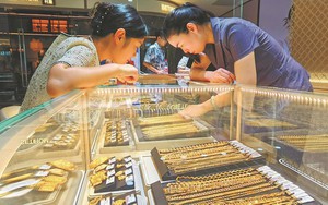 Láng giềng Việt Nam tăng thu mua vàng, tổng giá trị hiện khoảng 9,25 triệu tỷ đồng