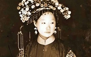 Ảnh hiếm chụp các cung nữ thời nhà Thanh: Không qua chỉnh sửa, vẻ ngoài của họ thật khiến người ta xót xa