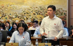 ĐBQH: Mua bán xe máy 1-2 triệu đồng cũng phải công chứng, rất mất thời gian