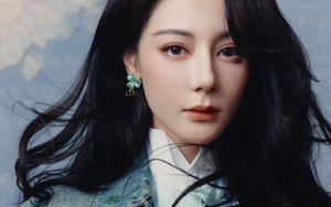 “Địch Lệ Nhiệt Ba có biết xấu hổ không vậy?”