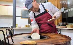 Phát hiện người đàn ông lãi hơn 115 triệu đồng/tháng, sở hữu 7 căn nhà nhờ bán loại bánh giá 11.000 đồng/cái