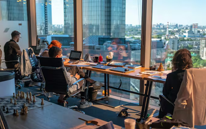 Công ty thưởng 52 triệu đồng/quý nếu nhân viên chịu đến văn phòng làm việc