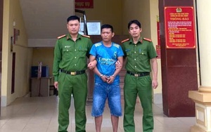 Bắt, khám xét khẩn cấp nơi làm việc của Huỳnh Thanh Trắng