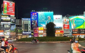 Toàn dân tiết kiệm điện: Bộ Công Thương yêu cầu tắt bớt biển quảng cáo, DN sản xuất lớn phải bố trí ca kíp tránh giờ cao điểm
