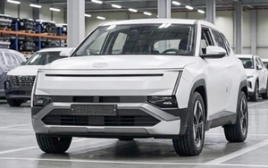 Hyundai Tucson N-Line đời mới lần đầu lộ diện: Thiết kế hầm hố hơn, mâm lớn, màn hình lớn tích hợp AI, động cơ sẽ mạnh hơn bản thường