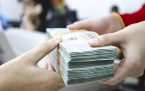 Cụ ông mở sổ nhiều sổ tiết kiệm hơn 300 triệu, đến hạn không tất toán, tự động tái tục rồi kiện ngân hàng
