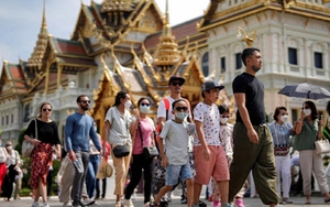 Sắp tới khách Việt đi Thái Lan sẽ bị siết visa và tăng phí sân bay