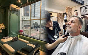 Khách Tây "nghiện" đi cắt tóc ở Việt Nam, định vào 15 phút nhưng 2 tiếng sau mới chịu ra