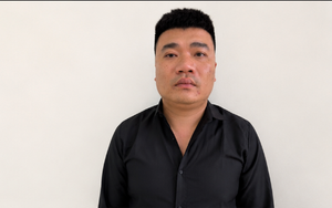 Khám xét khẩn cấp căn hộ chung cư, khởi tố Tạ Văn Phúc SN 1993