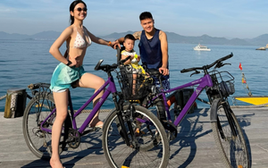 Chu Thanh Huyền khoe chân dài thẳng tắp, vóc dáng nóng bỏng chuẩn gái một con" mòn con mắt bên Quang Hải