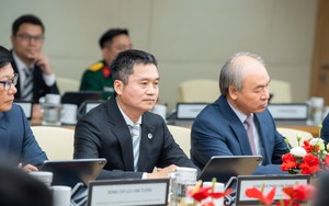Viettel bắt tay ông lớn xăng dầu "khủng" nhất Việt Nam: Sẽ có hàng nghìn trạm xăng thông minh thế hệ mới?