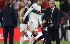 Vì sao Ronaldo "rớt" khỏi tốp 50 cầu thủ vĩ đại nhất World Cup?