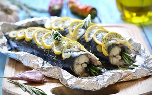 Tưởng cá hồi là “vua” omega-3, hóa ra vẫn thua loại cá bình dân được bán đầy chợ Việt