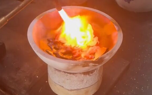 Dọn nhà phát hiện chiếc bát cũ của ông cố, chàng trai mang đi kiểm tra thì lộ bí mật khó tin