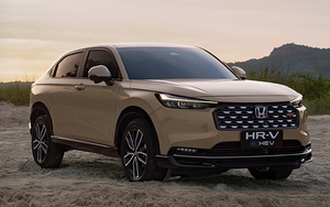 Có 800 triệu đồng, chọn mua xe 5 chỗ nào phù hợp nhất cho gia đình?