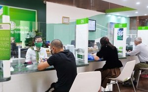 Từ nay, Vietcombank chính thức áp dụng quy định mới: 3 trường hợp bị khóa tài khoản, "đóng băng" giao dịch