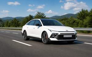 Xem trước Hyundai Elantra 2027: Thay đổi lớn từ trong ra ngoài, thêm động cơ hybrid cạnh tranh Camry