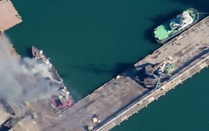 UAV cảm tử Geran phá hủy cùng lúc 3 tàu Ukraine tại cảng Odessa