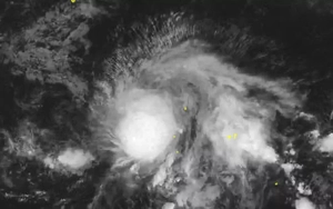 Bão Hagupit xuất hiện, Việt Nam có bị ảnh hưởng không?