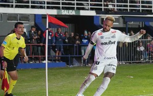 Neymar xuống nước, xin lỗi con trai Robinho