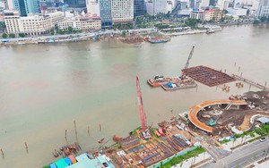 “Lá dừa nước” khổng lồ gần 1.000 tỷ đồng dần hiện ra giữa sông Sài Gòn, dự kiến đưa vào sử dụng dịp Quốc Khánh 2/9