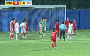 Hạ gục Myanmar bằng 2 siêu phẩm, ĐT Việt Nam vào tứ kết, mở ra cơ hội dự World Cup