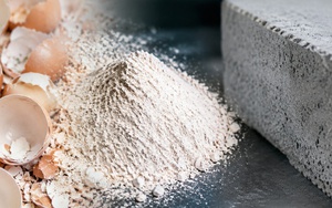Phát hiện nhóm người có hành động kỳ lạ: Nghiền một loại 'rác' quen thuộc trong nhà bếp thành bột để trộn vào bê tông, mục tiêu phía sau mới đáng chú ý