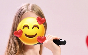Chỉ 5 từ " “Ai cơ ạ? Xin lỗi?”, con gái tỷ phú này đã "tố cáo" mối quan hệ với cha mình: Khi tiền nhiều cũng bất lực!