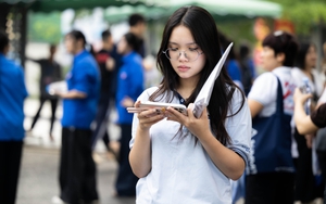 Thi tốt nghiệp THPT 2026 buổi cuối cùng: Các môn tự chọn liệu có "mưa" điểm 10?