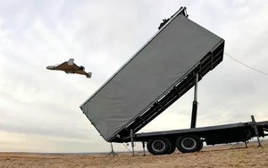 Sự kết thúc của kỷ nguyên UAV khi 90% không còn tiếp cận được mục tiêu?