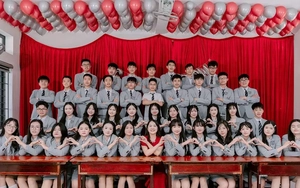 Ấn tượng lớp học có 33 học sinh đỗ chuyên, 2 em trở thành thủ khoa