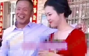 Người đàn ông quyết cưới nữ nhân viên kém 30 tuổi, hành động với cha cô dâu khiến cả đám cưới chết lặng
