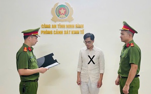 Quyết định khởi tố ông chủ shop giày dép Mai Xuân Chiến
