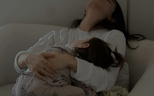 Có khoảnh khắc nào khi nuôi con khiến mẹ sụp đổ không?