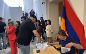 Phe đối lập Armenia nêu lý do yêu cầu hủy bỏ kết quả bầu cử