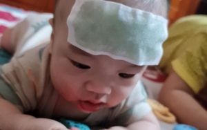 "Mẹ làm cái gì mà để con nó ngã?": Trăm sự trên đời, cứ cái gì xấu xa đều có thể đổ lên đầu các bà mẹ hết!