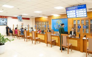 Vụ yêu cầu cụ bà gần 100 tuổi lên phường làm thủ tục hành chính ở Hà Nội: Cán bộ đến tận nhà xin lỗi