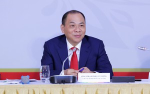 Ngân hàng chi 6,8 tỷ thưởng nhân viên dịp tỷ phú Phạm Nhật Vượng là cổ đông mới