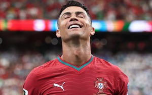 Lộ mất rồi, Ronaldo ơi!