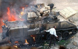 M2 Bradley 'bất khả xâm phạm' đang tan nát trước hỏa lực Nga