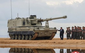 Pháo tự hành Juche-107 tầm bắn 65km của Triều Tiên thể hiện sức mạnh