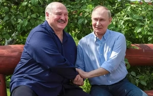 Căng thẳng với Ukraine gia tăng, Tổng thống Nga gặp Tổng thống Belarus