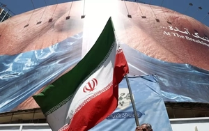 Mỹ ra đòn với sàn tiền của gia tộc quyền lực bậc nhất Iran