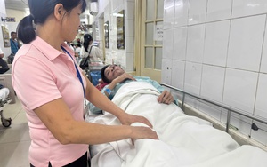Tai nạn bất ngờ đẩy gia đình nghèo vào đường cùng: "Tôi chỉ mong chồng còn hy vọng để con còn có bố"