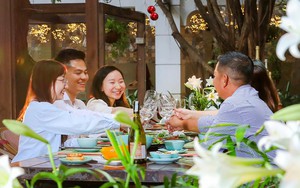 1 doanh nghiệp ở Hà Nội có đến 2 nhà hàng được Michelin gọi tên: Phục vụ khách trong biệt thự Pháp cổ, menu có đến 200 món