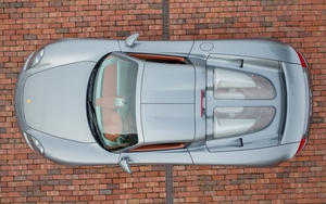 Siêu xe Porsche hơn 21 tỷ đồng nằm ngoài danh sách dùng xăng E10