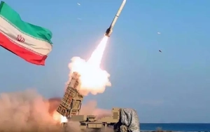 Iran mở rộng sản xuất vũ khí