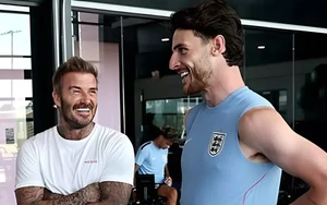 Beckham hiến kế cho tuyển Anh trước đại chiến Na Uy